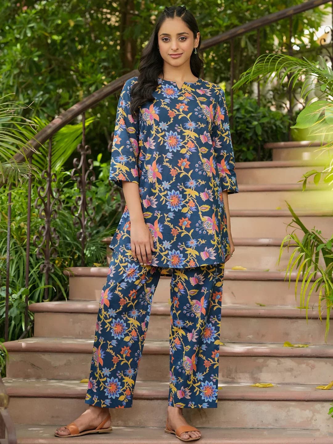 Harbor Print Lounge Pair